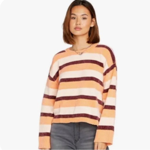 NWT Volcom bubble tea sweater , color melon. Peach, maroon and pink. - Picture 2 of 7